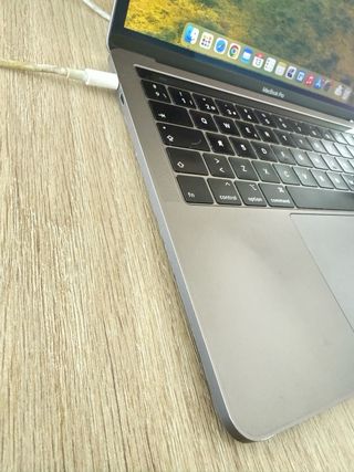 MacBook Pro i5 Plata