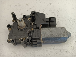 MOTOR ELEVALUNAS DELANTERO DERECHO AUDI A3 (8L) A