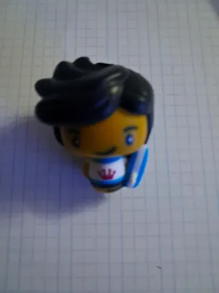 3 Figuras Coleccionables Kinder Joy