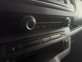 Peugeot Expert LONG DC ASPHALT L3