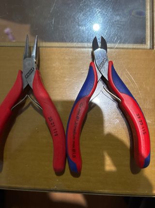Alicates Knipex 35 21 115 alicate knipex 77 22 115