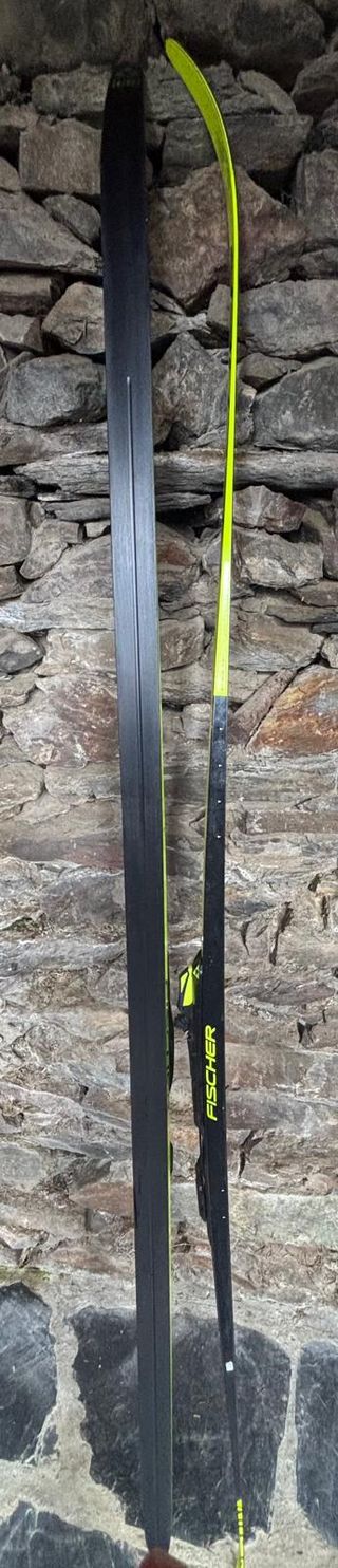 Esquís Fischer Speedmax Clásico Ceras