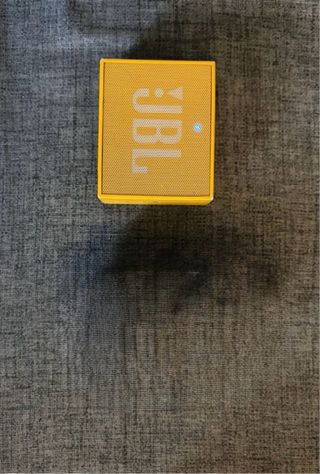 Altavoz Bluetooth JBL Go Amarillo