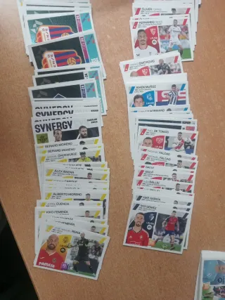 Colección Cromos Liga Este 23/24