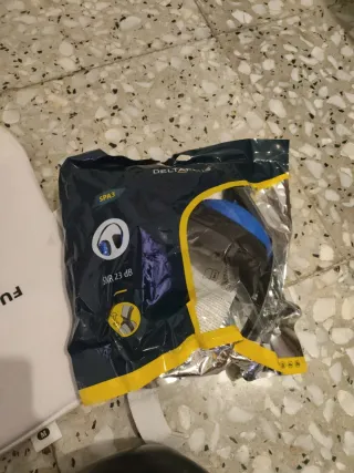 Guantes de boxeo y protecciones