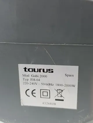 Calefactor Taurus GOBI 2000.