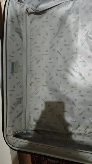 Maleta grande Gabol negra ABS