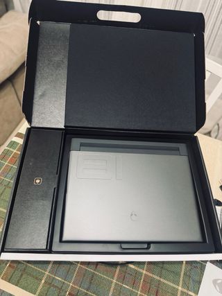 Alienware M18 R1 Portátil