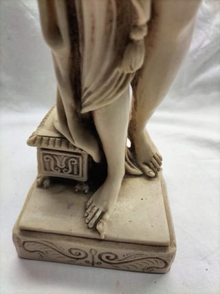 Estatueta Vénus em Marfinite