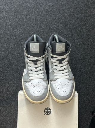 Nike Jordan 1 Mid Grigio 40