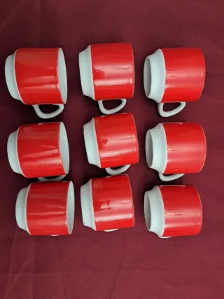 Juego de 9 tazas de café rojas y blancas