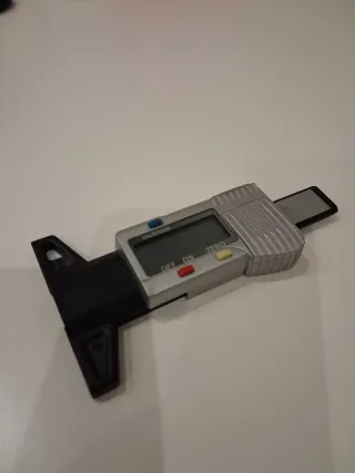 Medidor Profundidad Digital