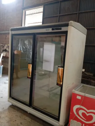 Vitrina expositora frigorífica