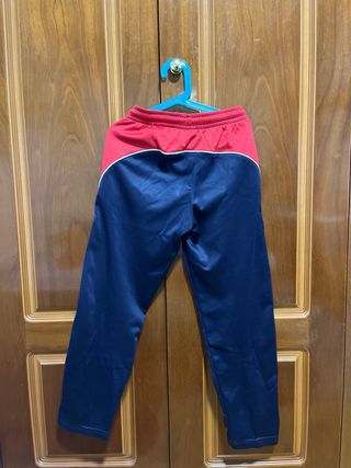 Pantalón Claret Chandal talla 10
