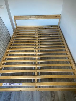 Cama IKEA 140x200
