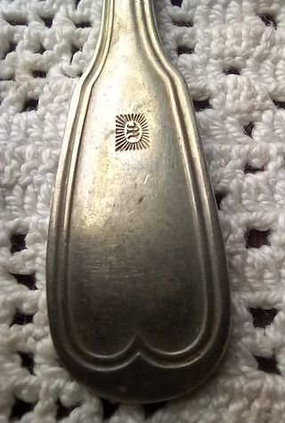 LOTE 10 CUCHARILLAS ANTIGUAS PLATERIA MENESES