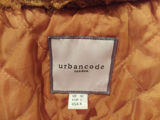 Abrigo Urbancode Marrón Peludo