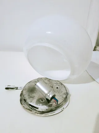 Lampada da parete vetro opalino anni '60