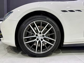 Maserati GHIBLI 3.0 V6 275cv