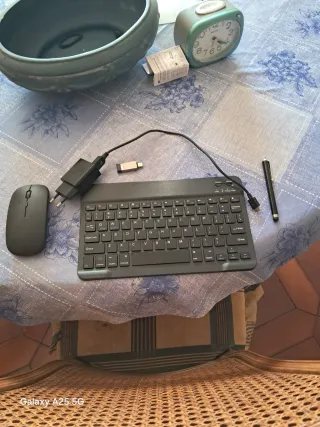 TABLET Compacta y Fácil de Usar
