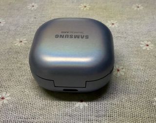 Samsung Galaxy Buds Pro (1 gen) morado COMO NUEVO