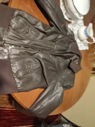 Chaqueta cuero mujer marrón cuello pana T42