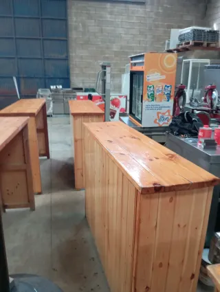 Alquiler Mostradores de madera