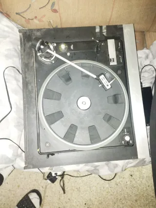 Tocadiscos con amplificador