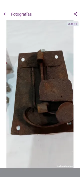 Lote 3 cerraduras siglo XVIII