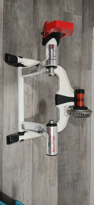 Rodillo Elite Qubo Fluid Ciclismo