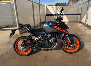 KTM Duke 125cc 2025