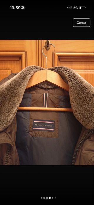 Chaquetón plumífero Tommy Hilfiger marrón