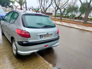 Peugeot 206 2001