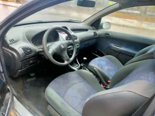 Peugeot 206 2001