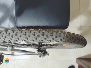 Bicicleta Btwin blanca