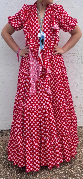 Traje de flamenca rojo y blanco