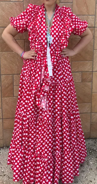 Traje de flamenca rojo y blanco