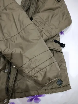 Chaqueta parka verde militar