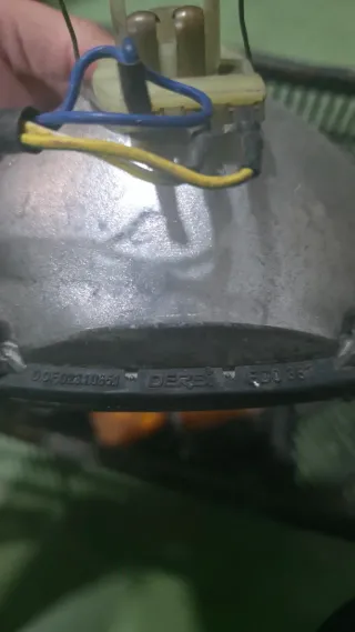 Faro Delantero Derbi Variant