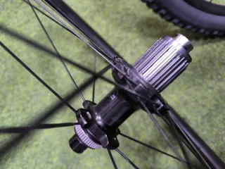 Shimano Dura-Ace WH-R9270-C60-HR-TL-R