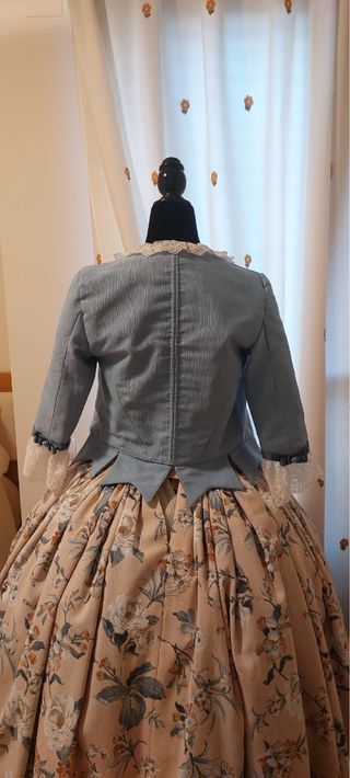 Corpiño de fallera azul con encaje blanco