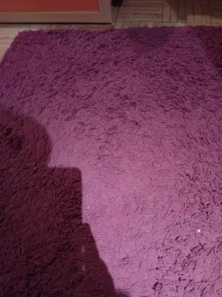 Alfombra Ikea cuadrada morada