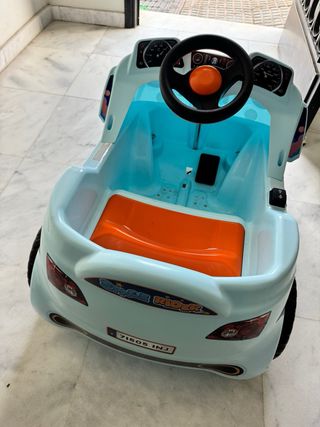 Coche infantil azul