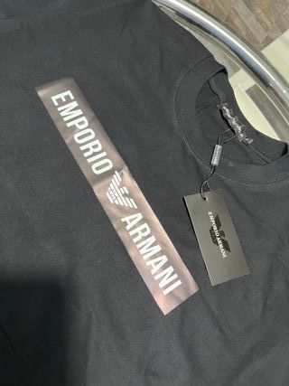 Camiseta premium estilo Armani – calidad top