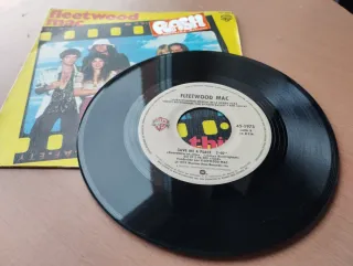 Fleetwood Mac - lote 2 singles Tusk / Think About