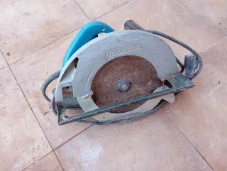 Sierra Circular Makita 1400W