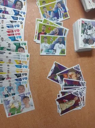 Colección cromos Liga Este 25/26