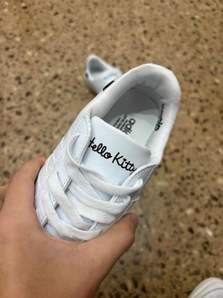 Adidas Superstar Hello Kitty Blancas