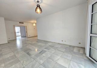 Piso en alquiler en Playa Bajadilla - Puertos en Marbella