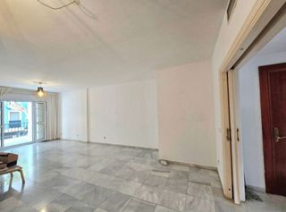 Piso en alquiler en Playa Bajadilla - Puertos en Marbella